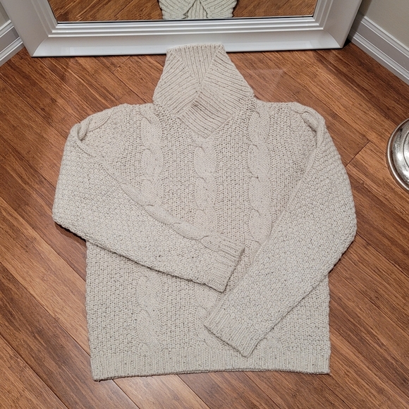 BURBERRY MEN'S SWEATER SIZE S - Picture 3 of 13